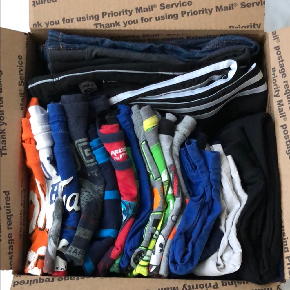 21 piece Bundle of Boys size 4T Clothes